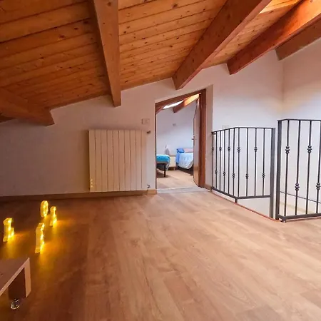 Frühstückspension San Domenico House - Centro Storico 3*