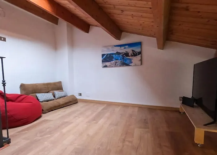 San Domenico House - Centro Storico 3* LʼAquila