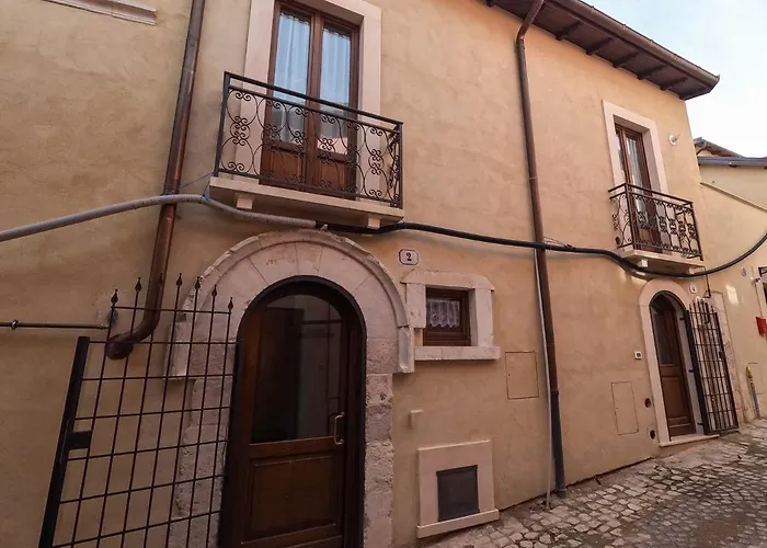 San Domenico House - Centro Storico Bed & Breakfast